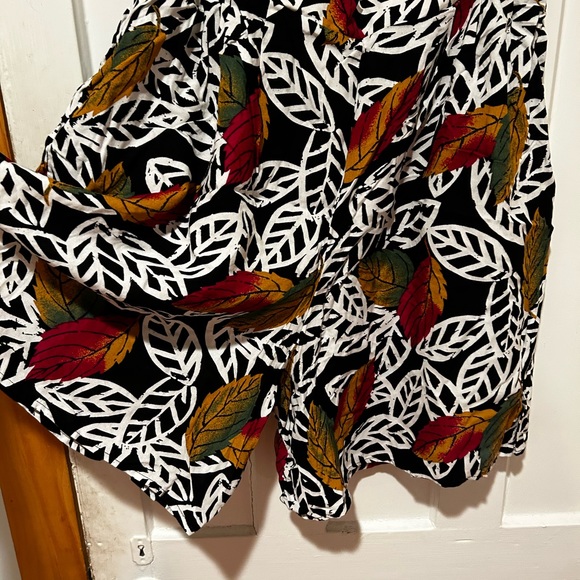 Cute Kathie Lee palazzo shorts, size 16 EUC. - Picture 8 of 8